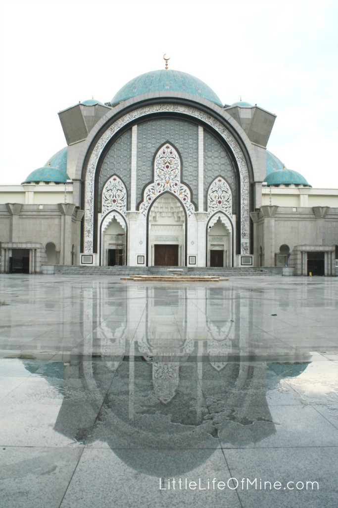 masjid wilayah
